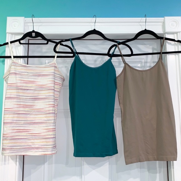SO Tops - Bundle of M/L SO Tank Tops
